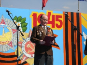 1304841124.jpg