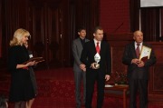 1292855556.jpg