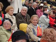 День города 2008. На трибунах.jpg